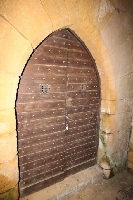 Demeure Du Xiiie-Xive S. Dans La Cite Medievale. Gourdon Extérieur photo