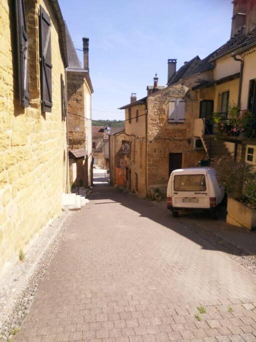 Demeure Du Xiiie-Xive S. Dans La Cite Medievale. Gourdon Extérieur photo